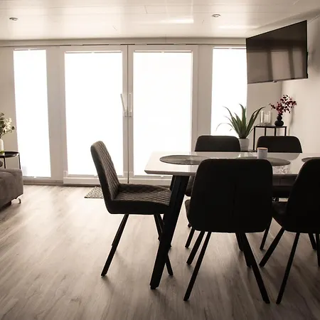 Hotel na wodzie Hausboot - Nordsonne 10