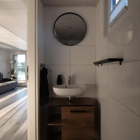 Hotel na wodzie Hausboot - Nordsonne 10