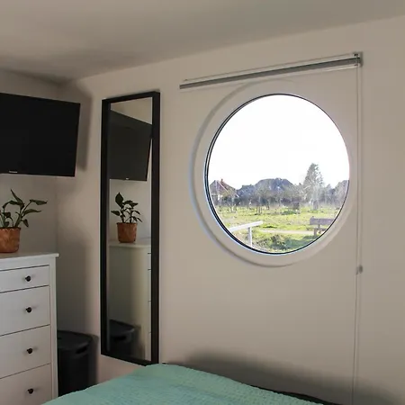 Hotel na wodzie Hausboot - Nordsonne 10 Schillig