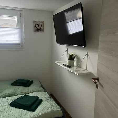 Botel Hausboot - Nordsonne 10 *